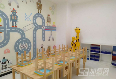 瓦力工廠機(jī)器人加盟 開(kāi)啟智慧教育新藍(lán)海，專(zhuān)業(yè)咨詢(xún)服務(wù)助力成功